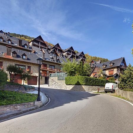 Apartamento Amets De Aran Vielha Bagian luar foto